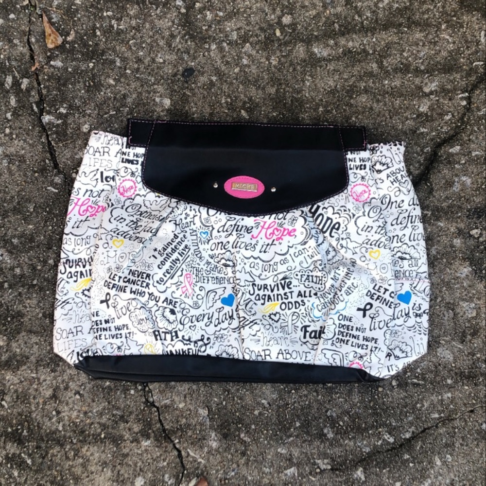 HandBag - Picture 2 of 3